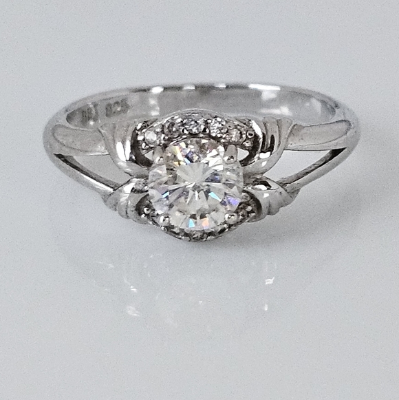 Bangkok Ratnaraj Jewelers Jewelry - Sparkling Strontium Titanate Ring in Sterling Silver Sz 8